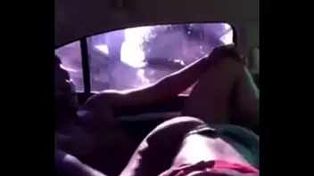 School thot gets fucked in car