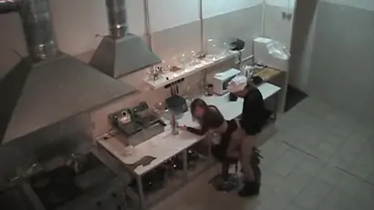 Hidden sex in the kitchen