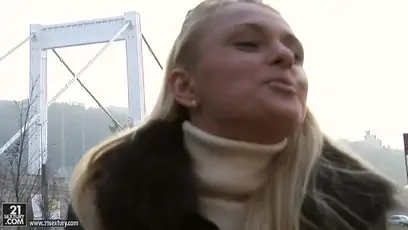 Ivana sugar poses and demonstrates her secrets in public places