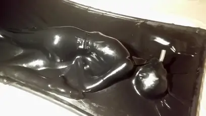 Latex vac bed compil
