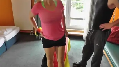 Vom personaltrainer ohne gummi gefickt