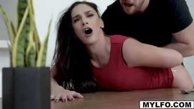 Sheena ryders hoochie coochie is going to drip all over the floor
