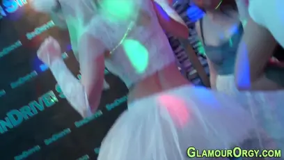 Sluts eat pussy in orgy
