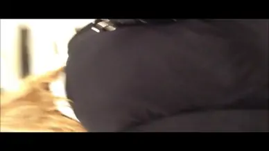 Cumwalk mit wichse in der fresse durchs kaufhaus
