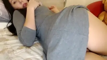 Maritime lady showed their holes and clitoris