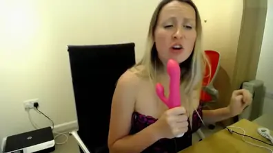 Svetlanafeckarova online masturbation 24 september 2017