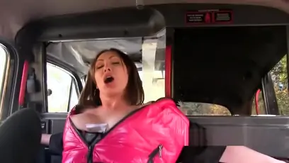 Asian skank pees outdoors