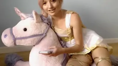 Eliza solo webcam