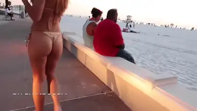 Thong bikini