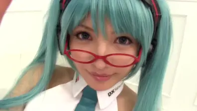 Kiritani yuria in kiritani puts on stockings to give a footjob cosplayinjapan