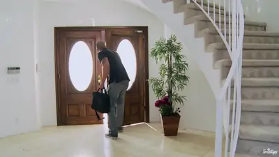 Raven bay in house cleaning surprise twistysnetwork
