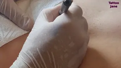 Mountain tattoo drawing on girl pussy
