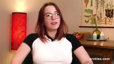 Die 19 jahrige daisy steht auf autos und wurde fast alles tun