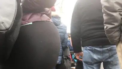 Tall latina milf ass in spandex