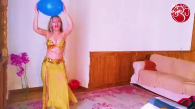 Balloons goddess sex movies featuring findom goaldigger