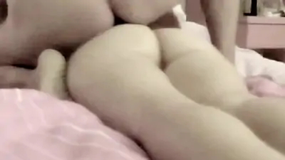 Her butthole well prepared she enjoyed a great anal orgasm