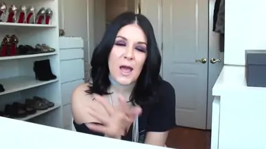 Sexy brunette feet 1