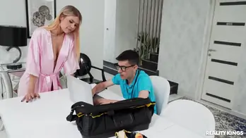 Finding a milfs nudes