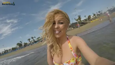 My bikini cleavage realbikinigirls