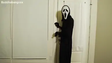 Lala valentine halloween and the gh0stface scream