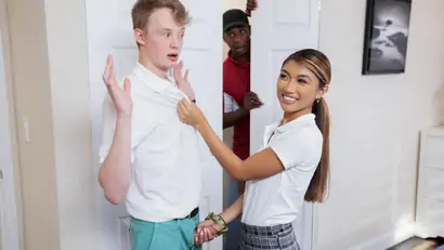 Coach peepers lends a big hand with jax slayher jimmy michaels clara trinity brazzers