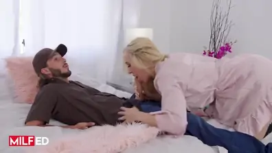 Brandi and lucass trimmed pussy video
