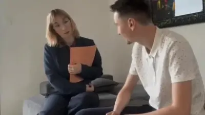 Je baise une nounou lors de son recrutement