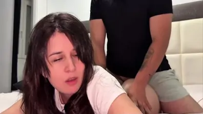 Colombiana se folla a su mejor amigo por que su novio le es infiel 10 min