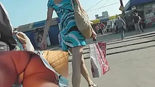 Dilettante lengthy legs widen on up petticoat vid