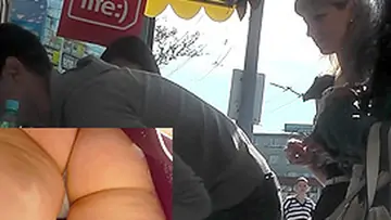 Provocative upskirt ass video with exciting babe