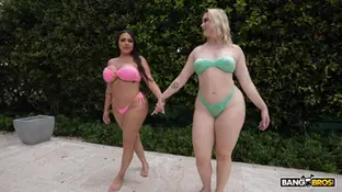 Zoey foxx trixi brooks foxxxes on parade