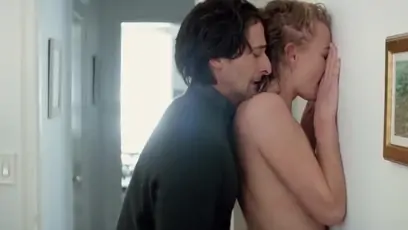 Manhattan night 2016 yvonne strahovski