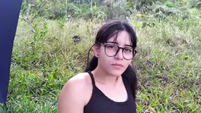 El fin de semana de camping termine follando con un extrano