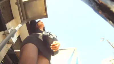Smoking hot redhead beauty reveals her crotch