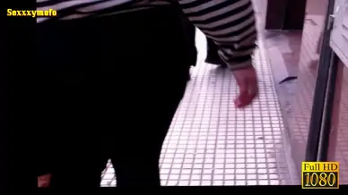 Squeezable ass want to be shot by a s cam