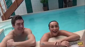 Couple pool