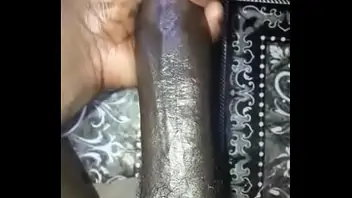 Hot penis rub